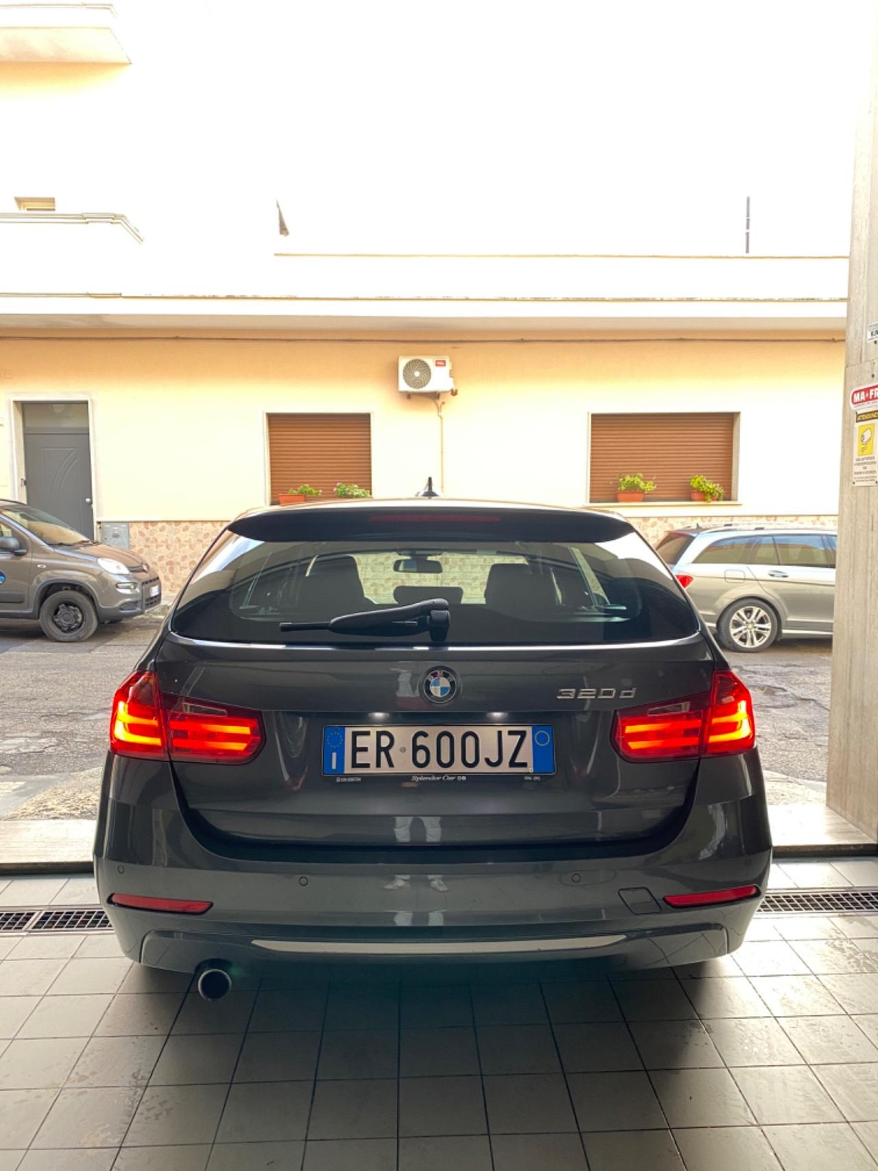 Bmw 320 320d Touring Modern