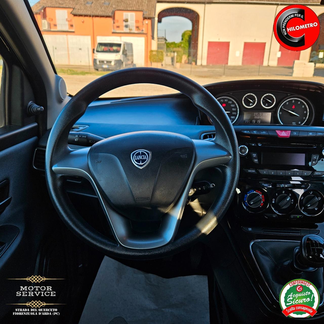 Lancia Ypsilon 1.2 69 KM DOCUMENTATI DA 79€ MESE