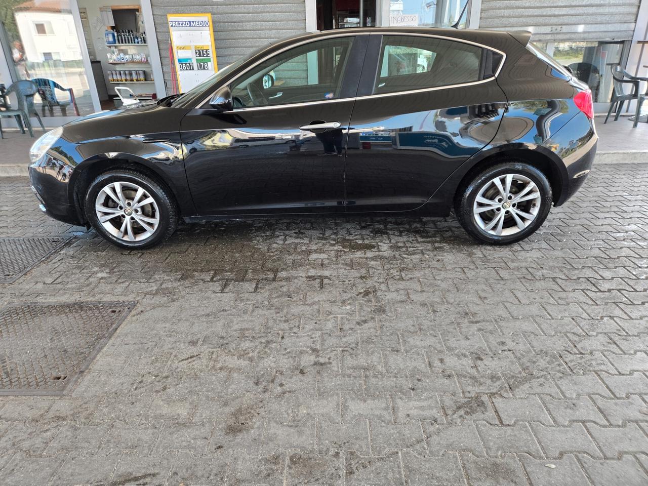 Alfa Romeo Giulietta 1.6 JTDm-2 105 CV Progression