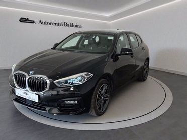 BMW 116d luxury del 2021