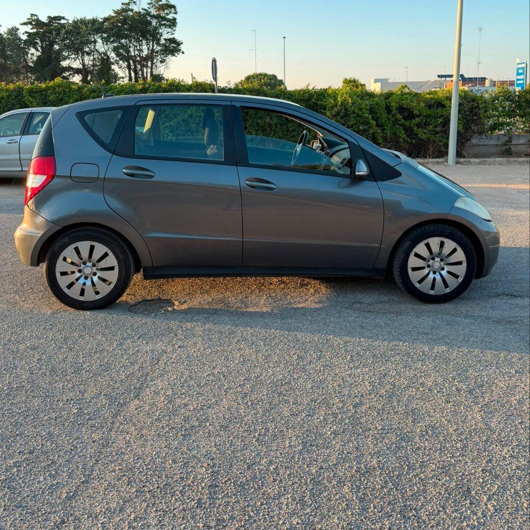 Mercedes A 180 CDI - 109CV