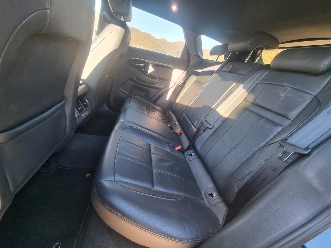 Land Rover Range Evoque 2.0D I4 204 CV AWD Auto R-Dynamic