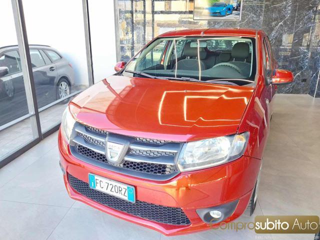 DACIA Sandero 1.2 75CV Serie Speciale Lauréate Family