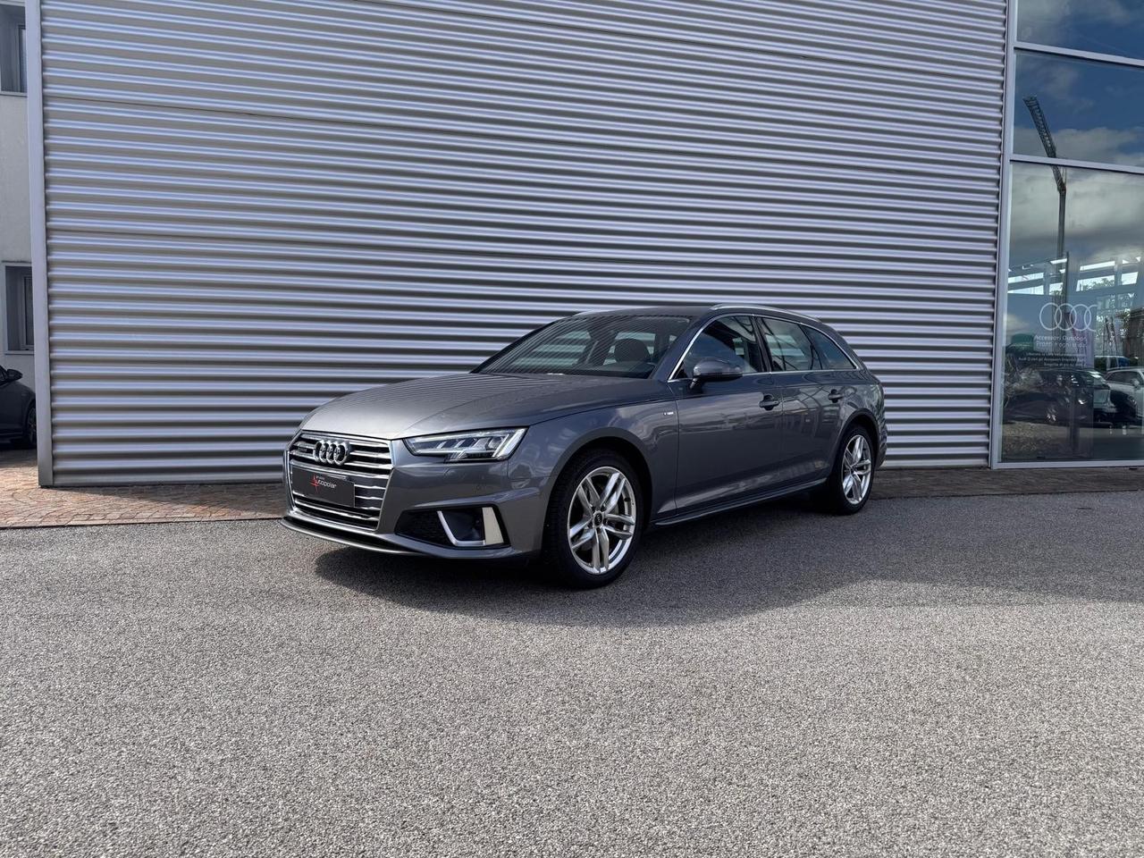 AUDI A4 AVANT 40 TDI S-TRONIC QUATTRO SPORT