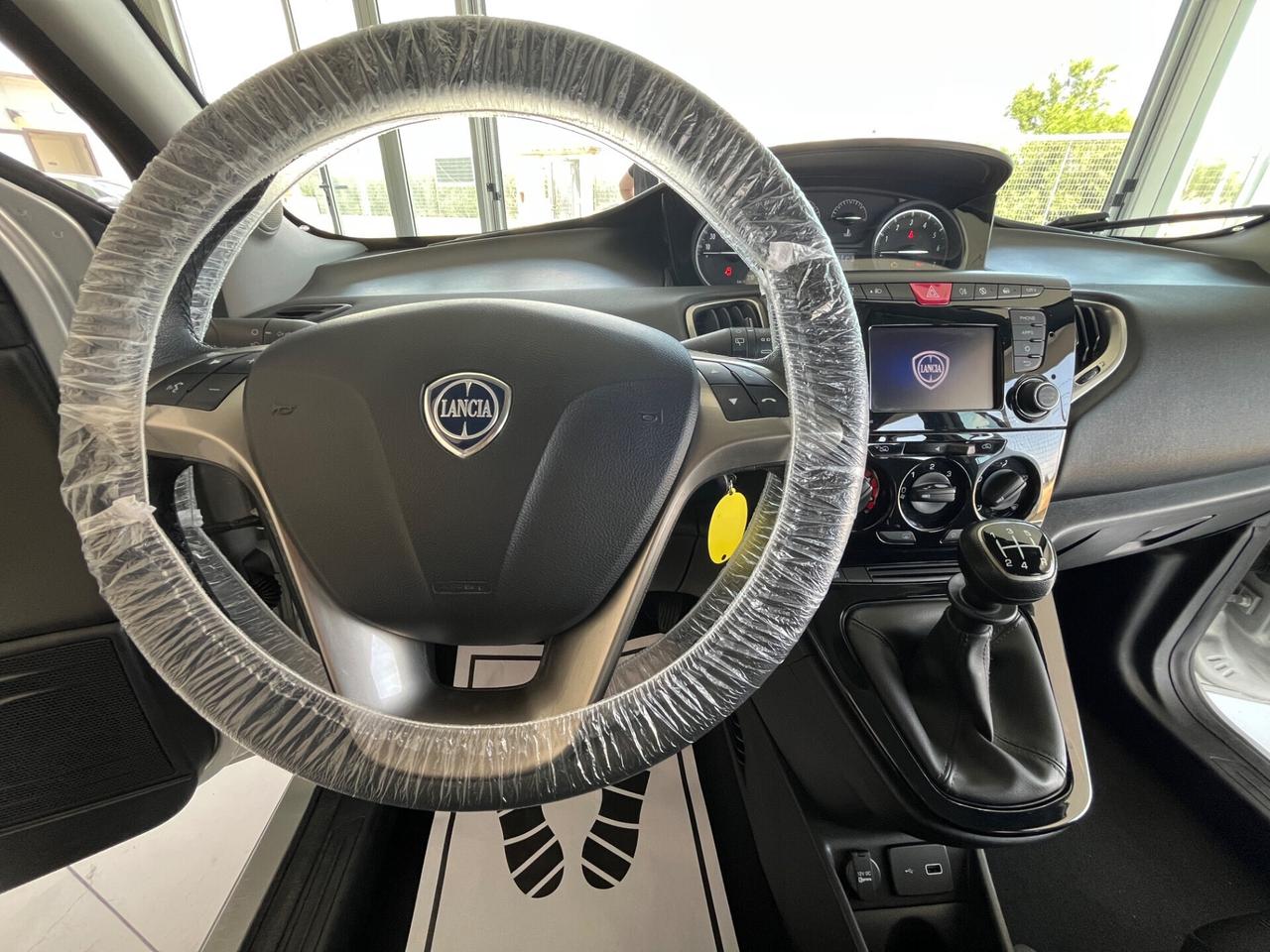Lancia Ypsilon 1.2 69 CV 5 porte 39000 KM