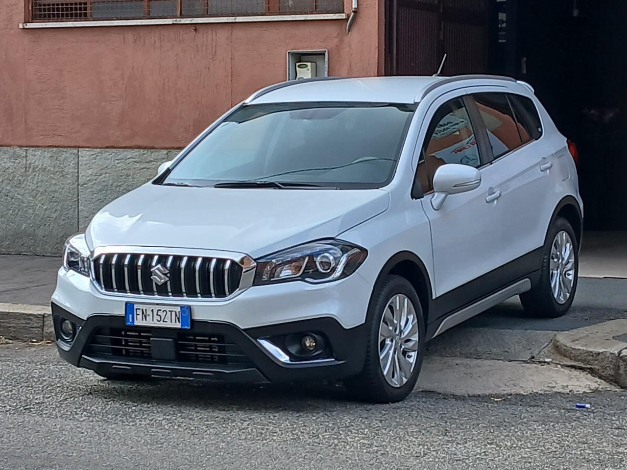 SUZUKI S-Cross 1.6 DDiS S&S 4WD All Grip Top