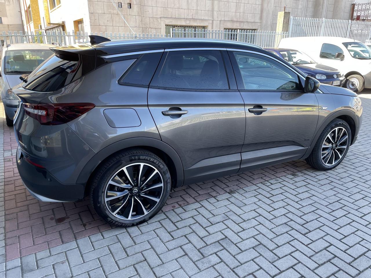 Opel Grandland X 1.6 Hybrid4 Plug-in aut. AWD