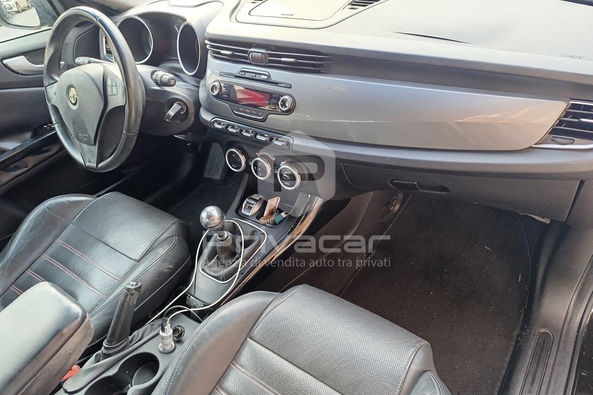 ALFA ROMEO Giulietta 1.6 JTDm-2 105 CV Distinctive