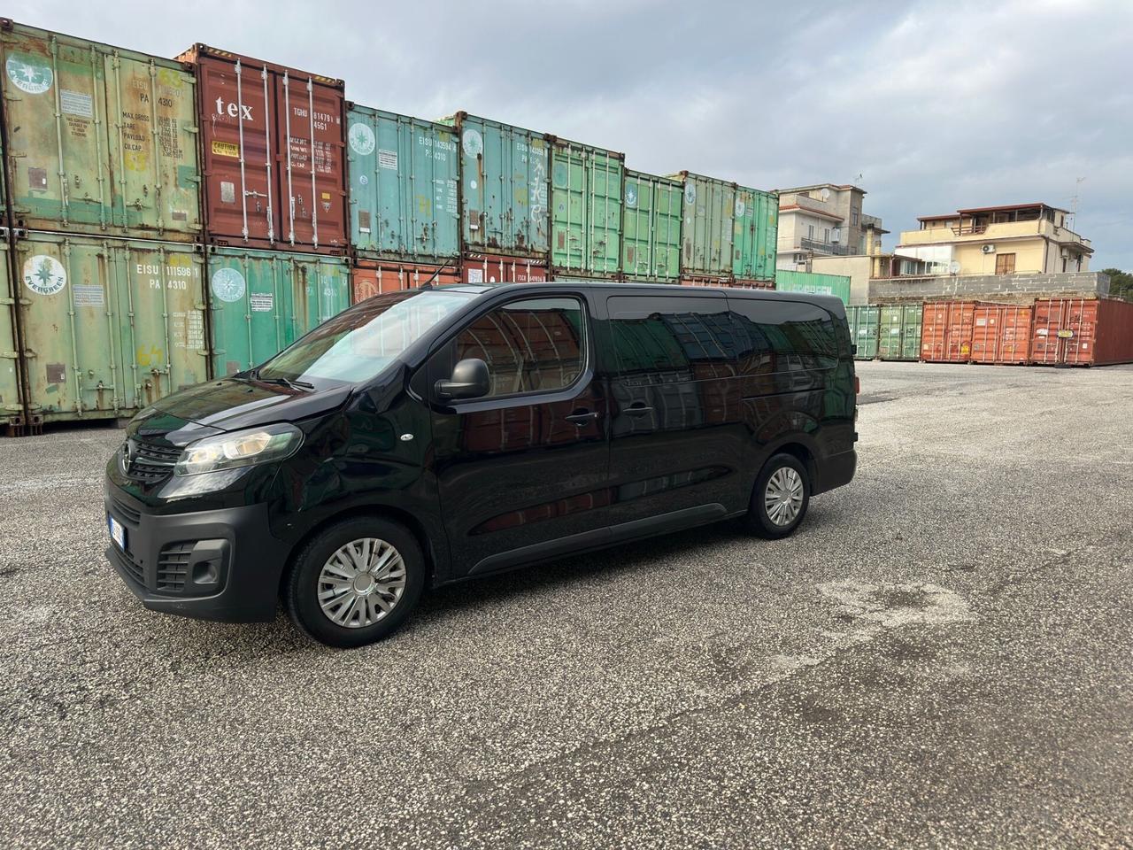 Opel Vivaro Life 1.5 Diesel 120CV S&S iva esposta passo lungo 9 posti