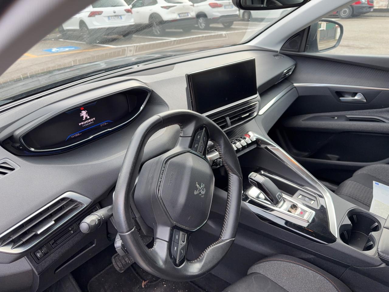 Peugeot 3008 BlueHDi 130 S&S EAT8 Active Pack