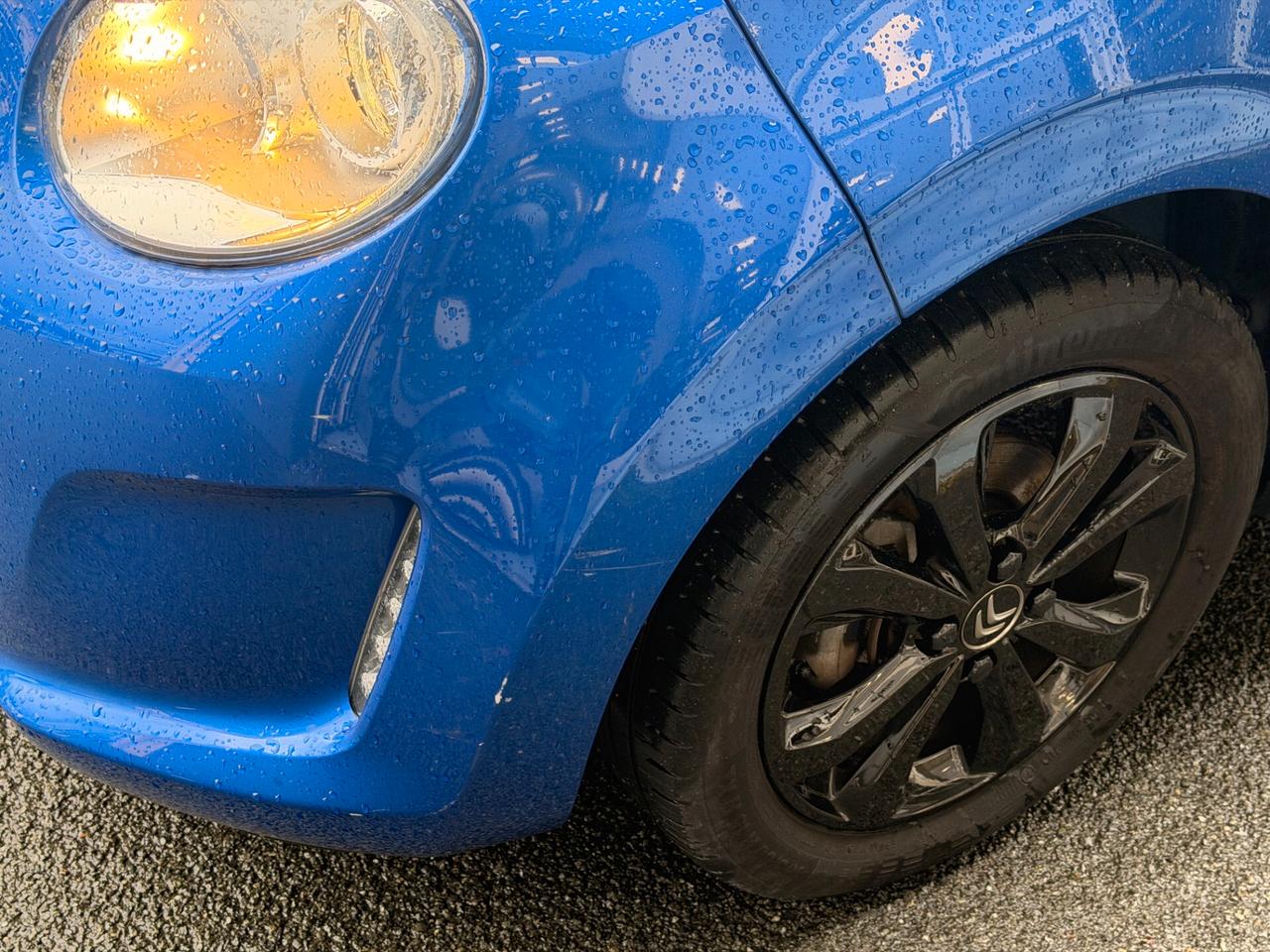 Citroen C1 1.0 VTi 72 CV 5 porte Shine