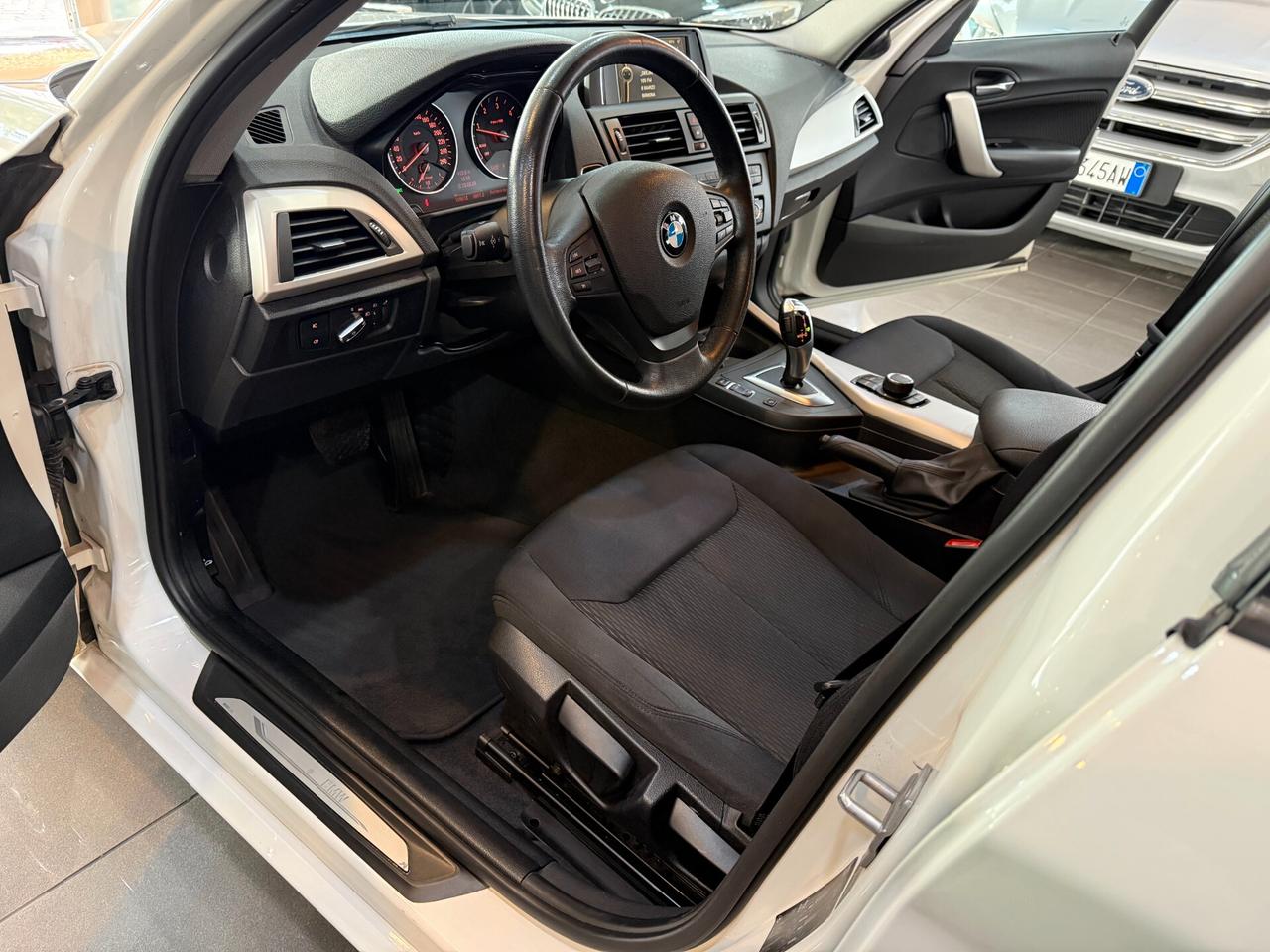 Bmw 116 116d 5p. Efficient Dynamics Urban