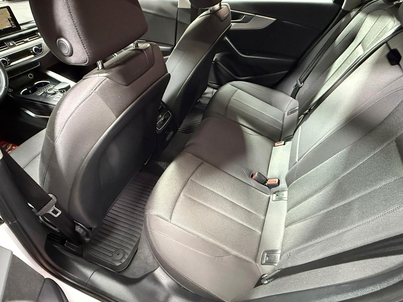 Audi A4 2.0 TDI 150cv S tronic - 2017