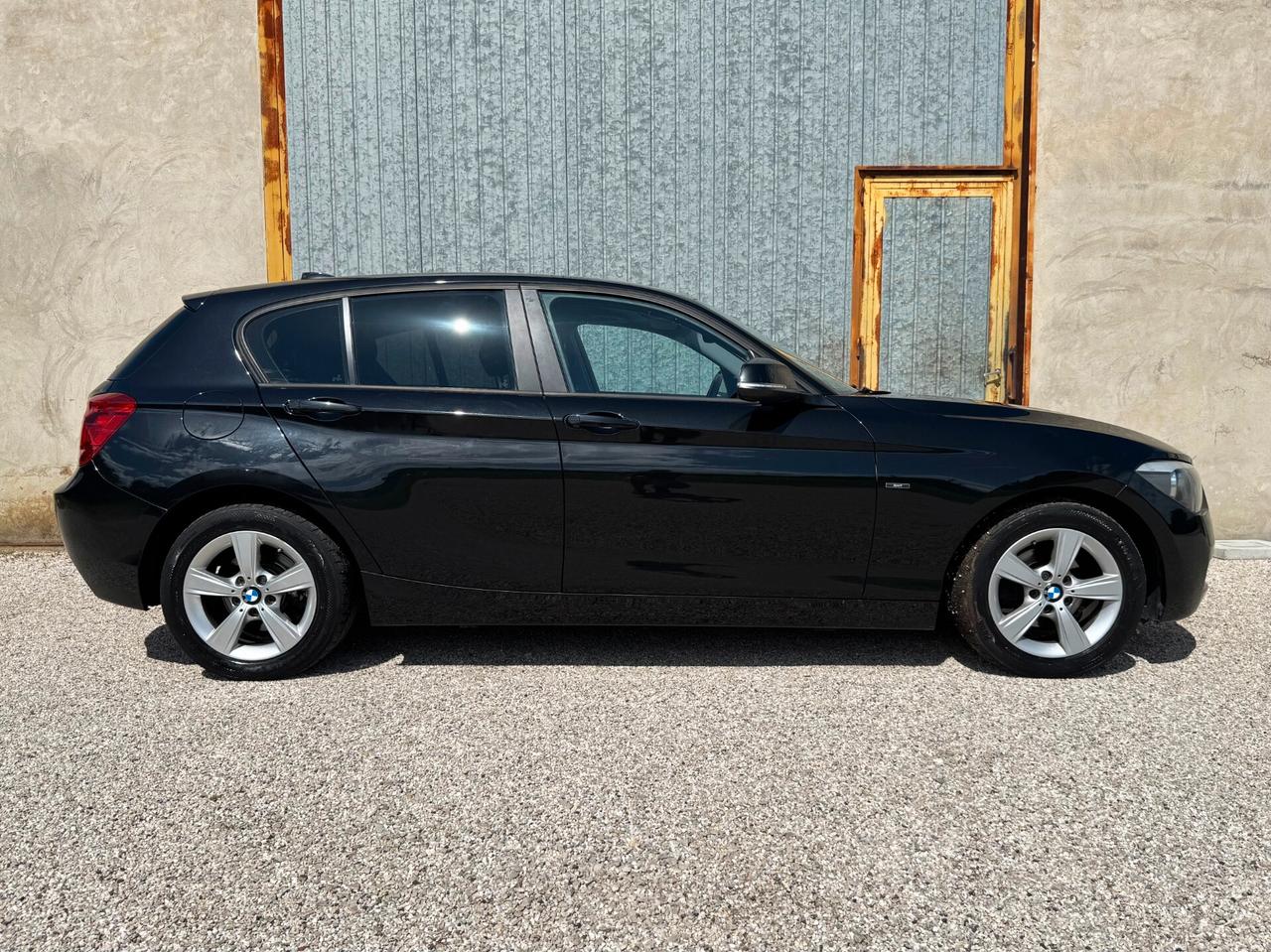 BMW 118 d 5p Sport | TAGLIANDO+BOLLO PAGATI