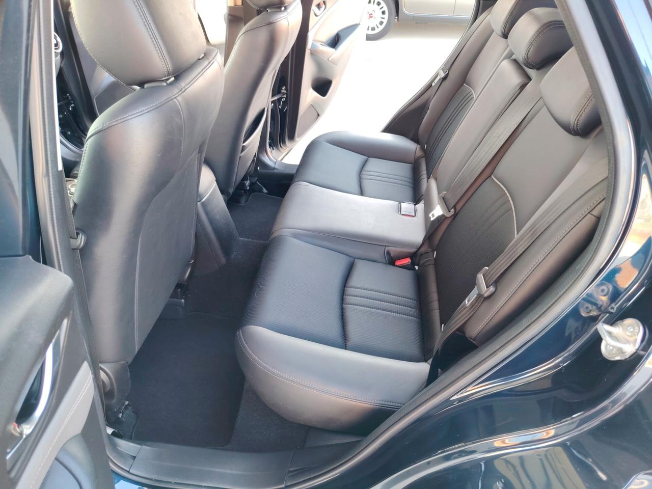 Mazda CX-3 1.8L Skyactiv-D Exceed