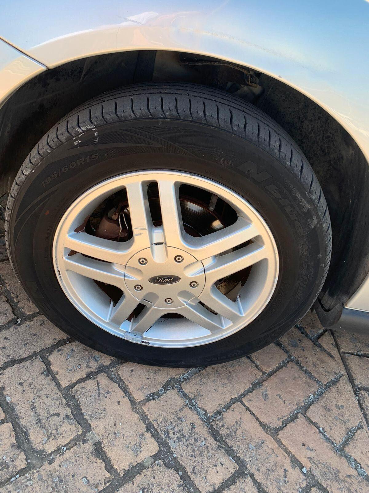 Ford Focus 1.8i 16V cat 5p.