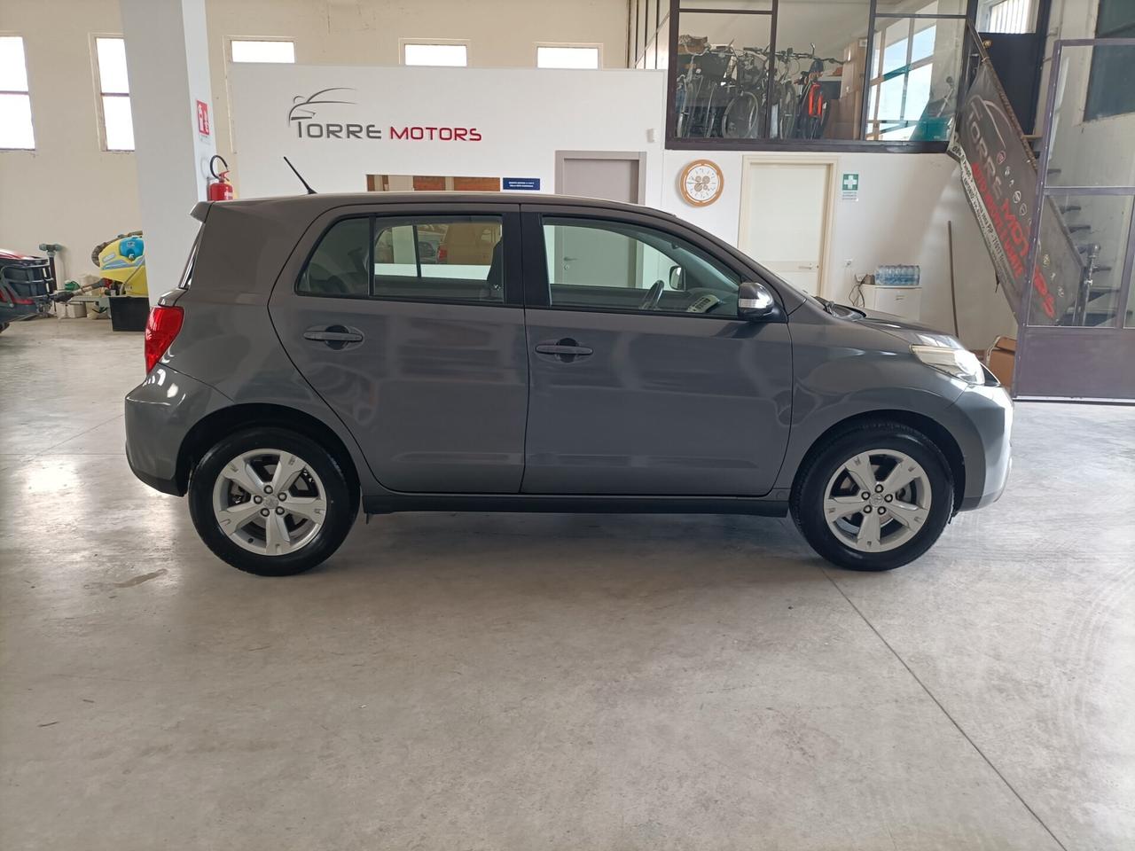 Toyota Urban Cruiser 1.4 D-4D AWD Sol 06/2010