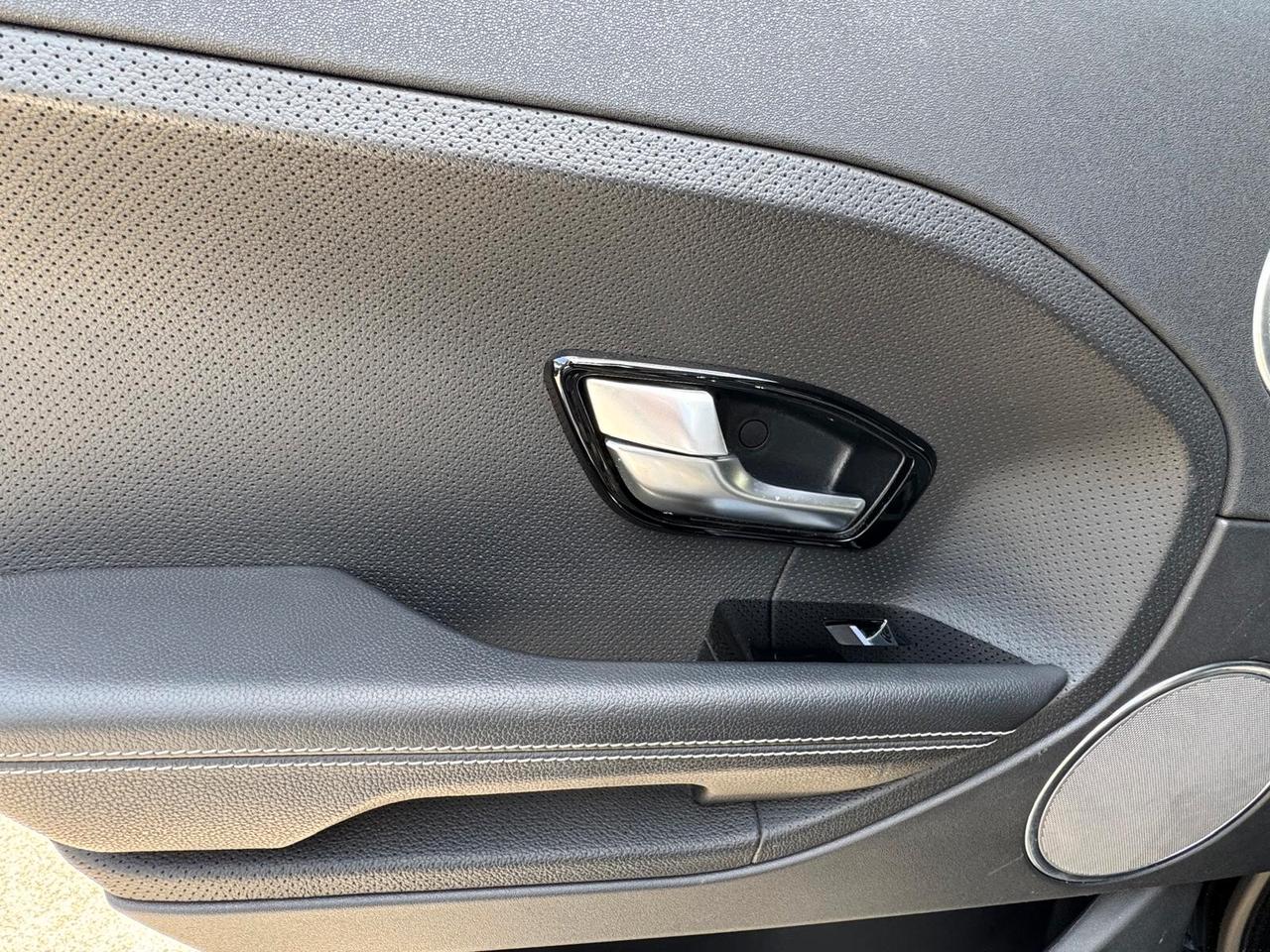 Land Rover Range Evoque 2.2 TD4 5p. Dynamic Auto