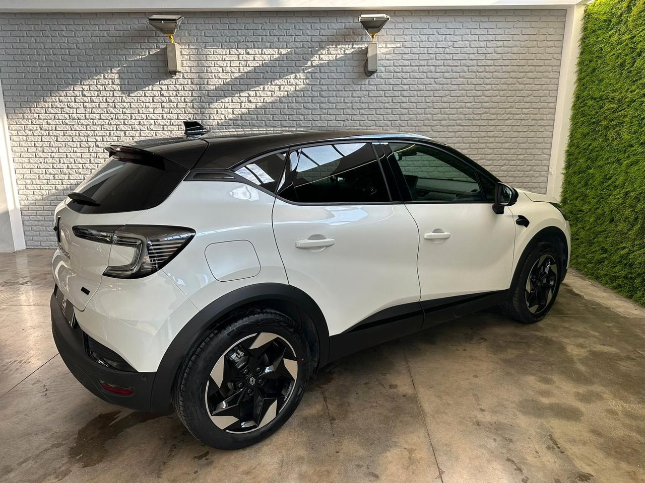 Renault Captur Full Hybrid E-Tech 145 CV Techno