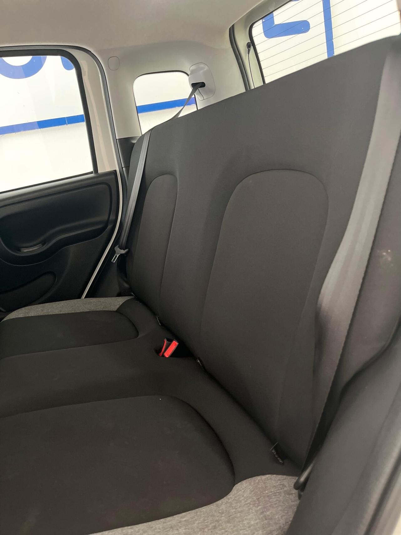 Fiat Panda 1.0 FireFly S&S Hybrid City Life navigatore