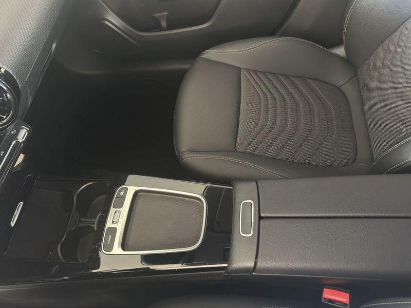 Mercedes-Benz Classe A A 180 d Advanced Auto