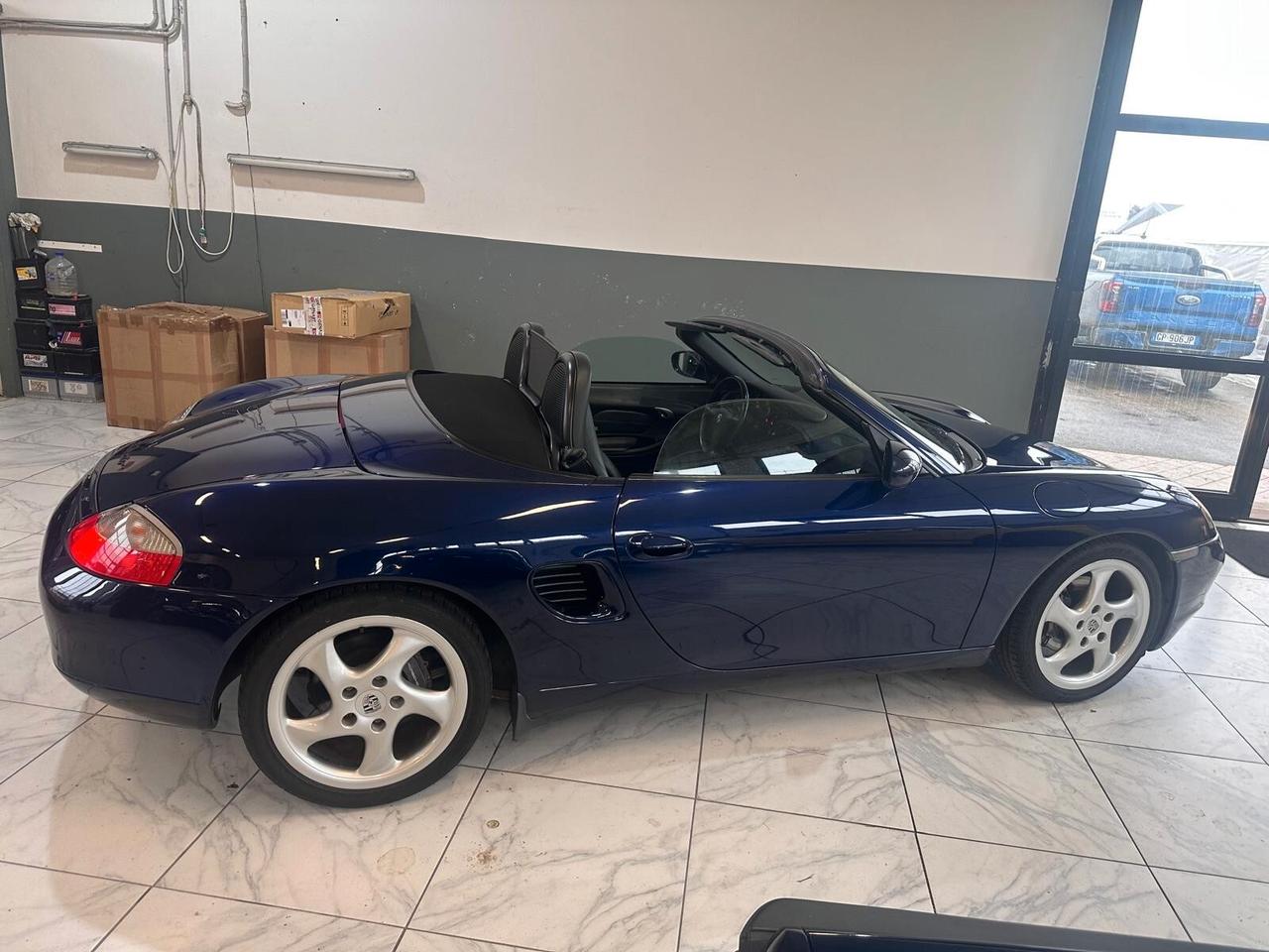 Porsche Boxster 2.7i 24V cat