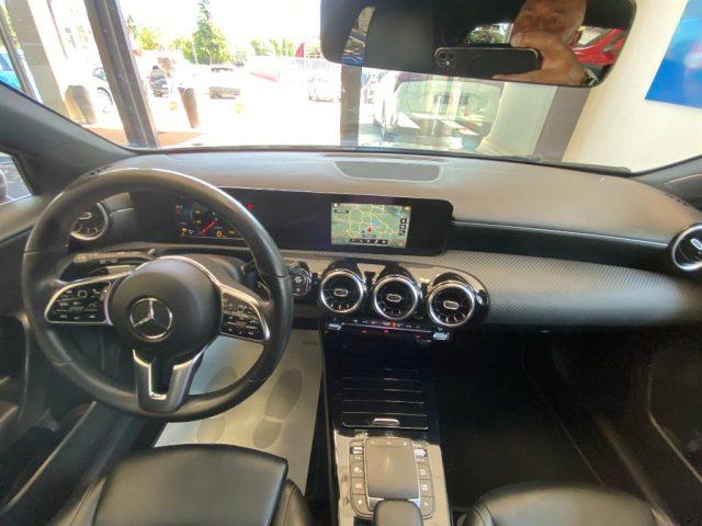 MERCEDES-BENZ A 180 d Sport