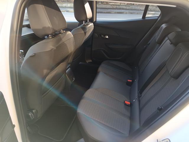 PEUGEOT 2008 BlueHDi 110 S&S Allure