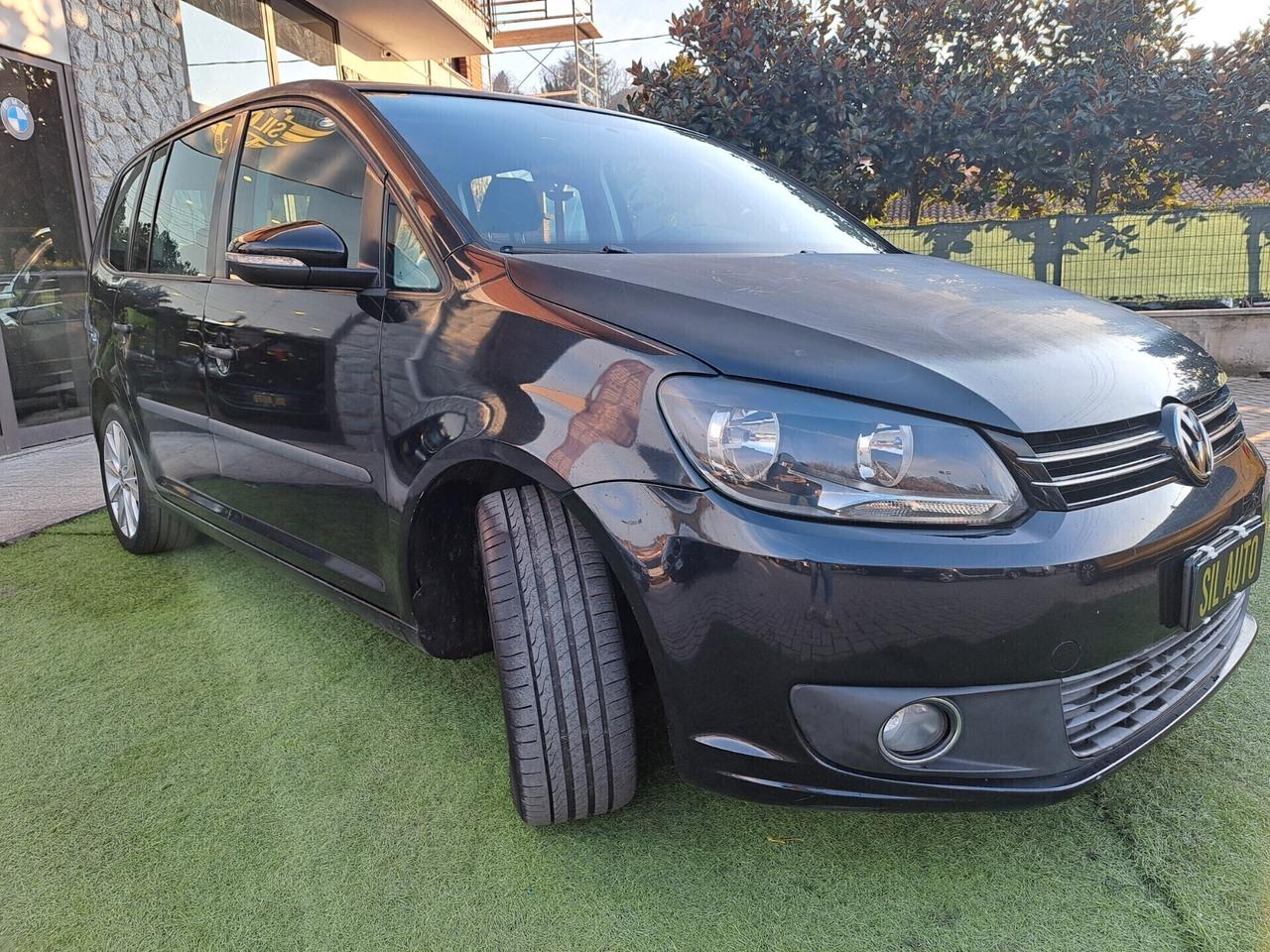 Volkswagen Touran 7 posti / 1.6 /105 cv/