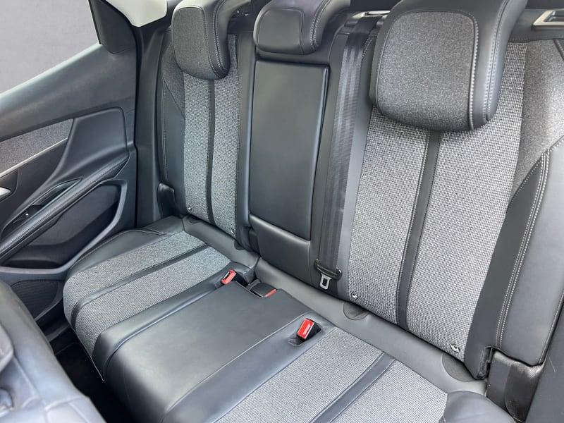 PEUGEOT 3008 BLUEHDI 120 S&S BUSINESS