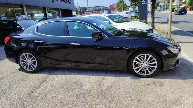 MASERATI Ghibli V6 Diesel 275 CV "PELLE"NAVI"CAMERA"19"