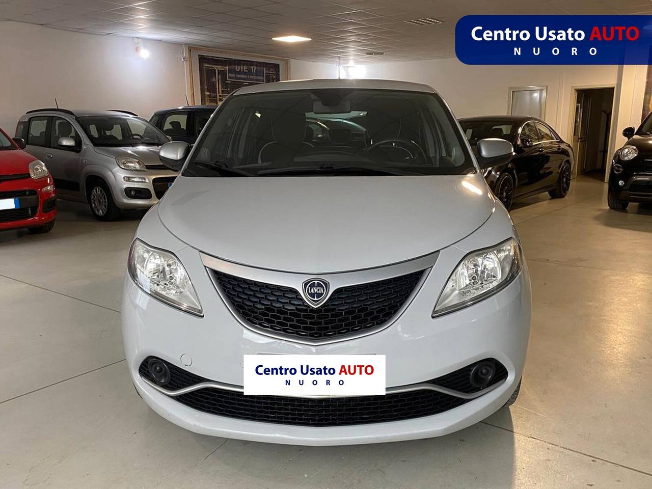 Lancia Ypsilon 1.2 69 CV 5 porte Mya