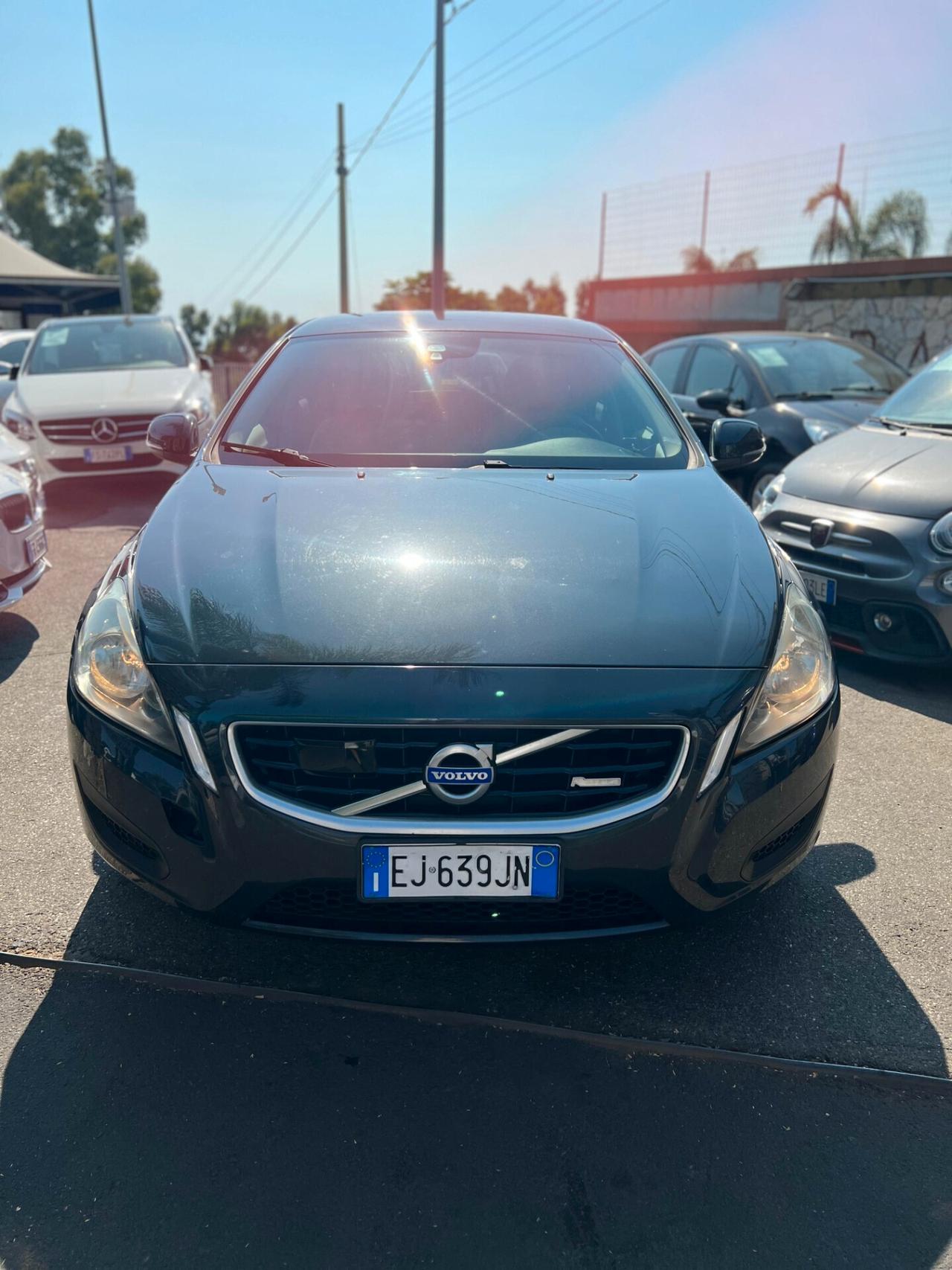 Volvo V60 D3 Geartronic Summum