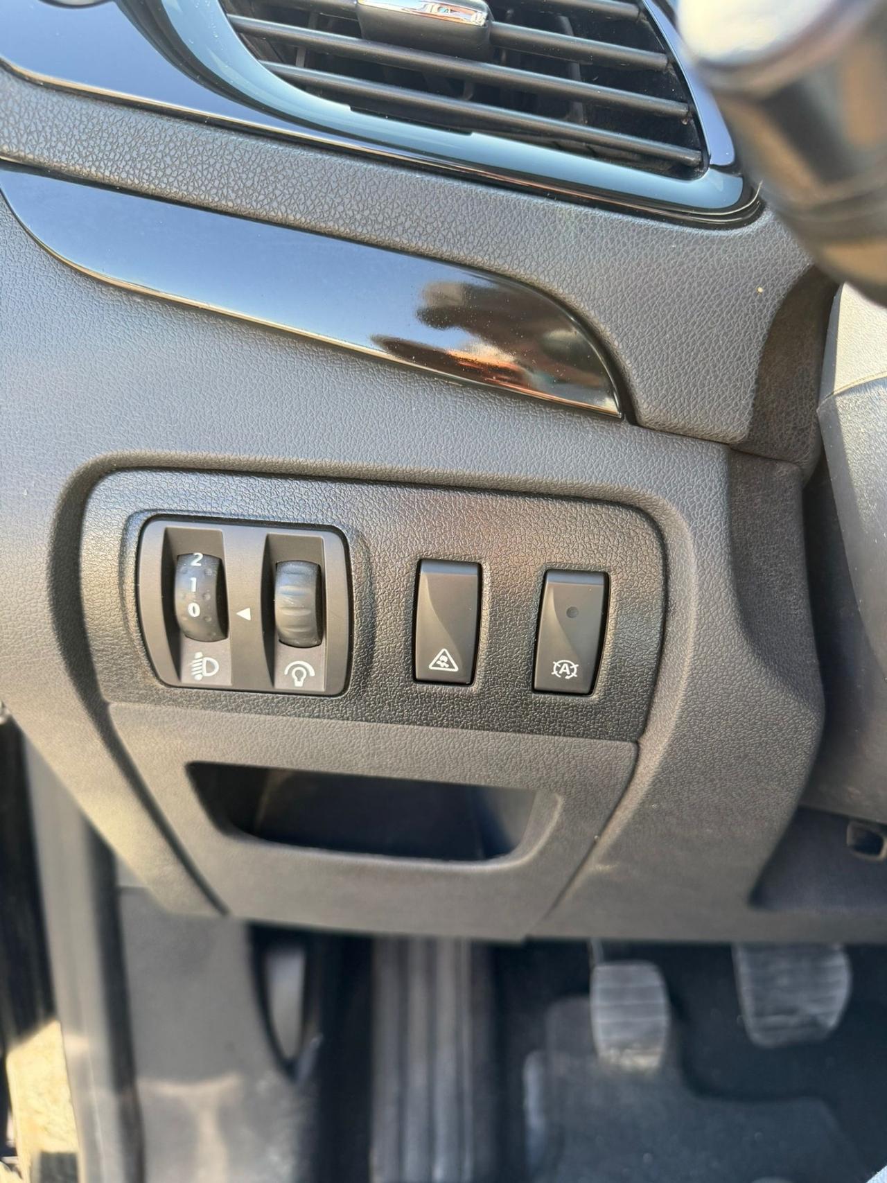 Renault Scénic XMod 1.5 Diesel Bose