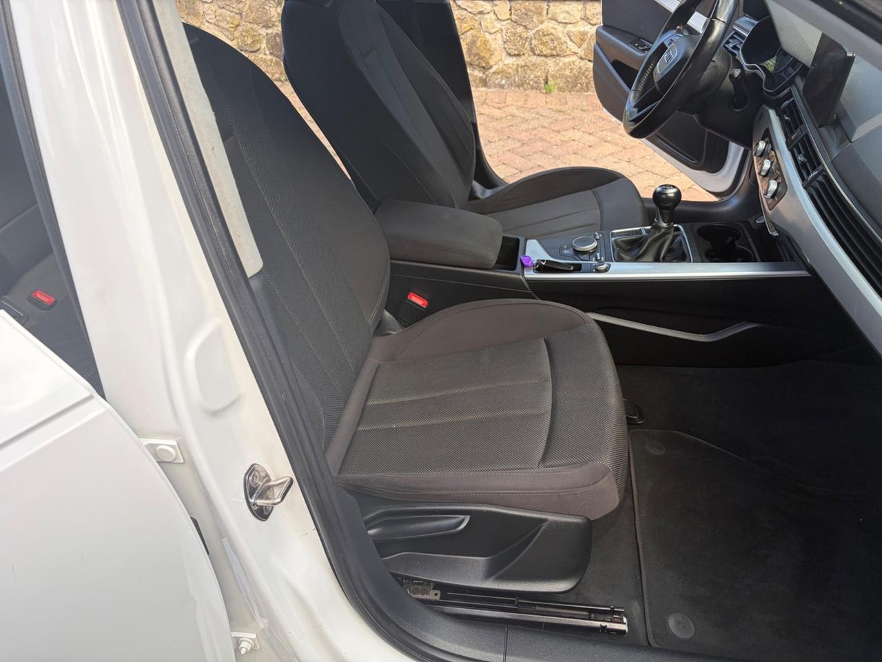 Audi A4 Avant 2.0 TDI 122 CV UNICO PROPRIETARIO