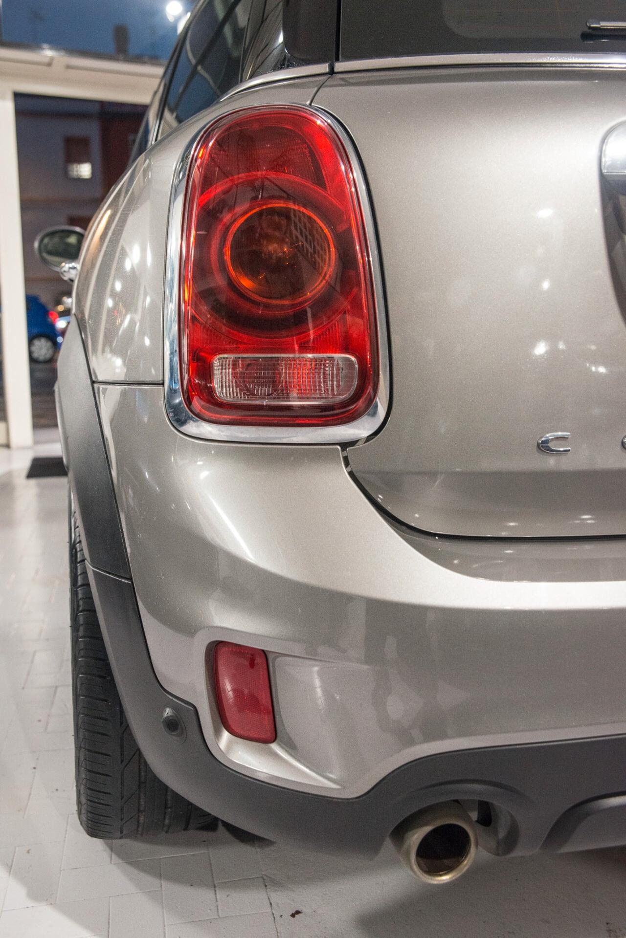 MINI COUNTRYMAN COOPER 1.5 Benzina BUSINESS TETTO NAVI OK NEOPATENTATI