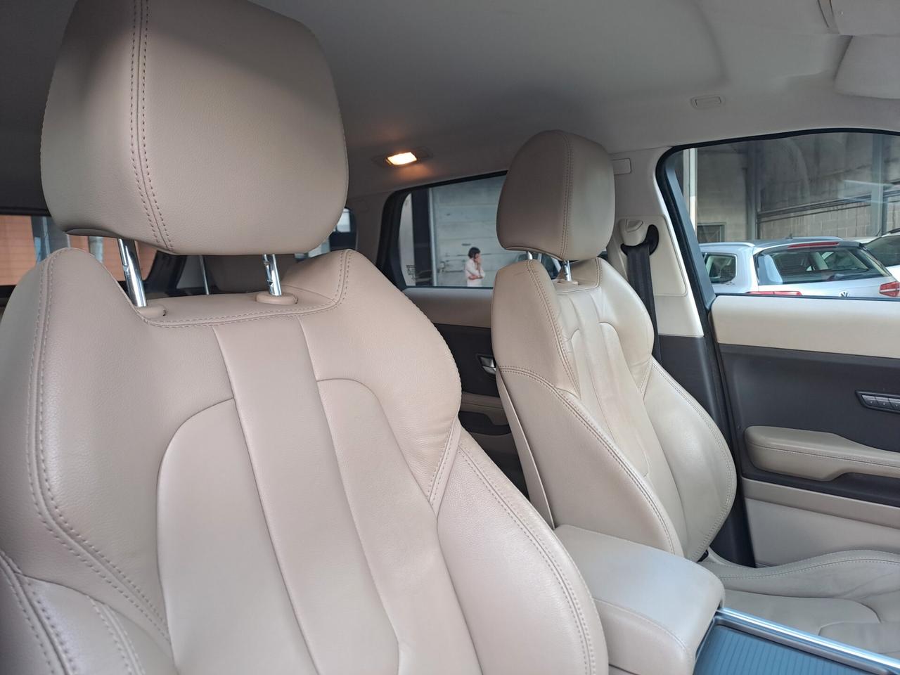 LAND ROVER RANGE ROVER EVOQUE 2.2 TD4 150cv *AUTOMATICO*