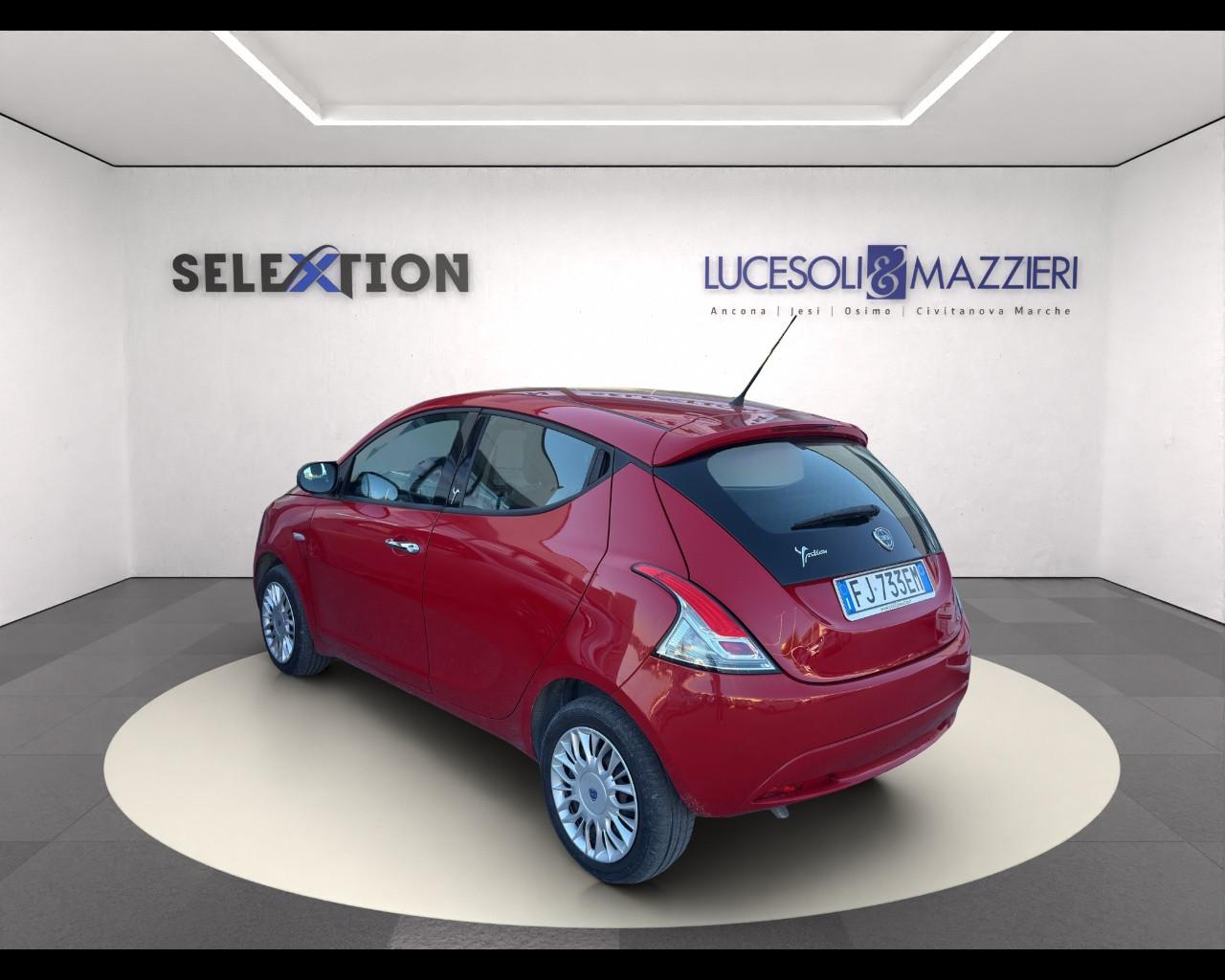 LANCIA Ypsilon 3ª serie - Ypsilon 1.2 69 CV 5 porte Silver