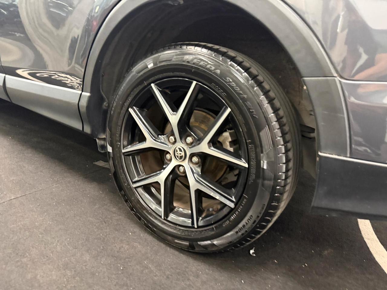 Toyota RAV 4 RAV4 2.5 Hybrid 4WD Lounge