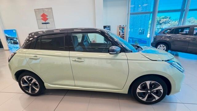 Suzuki Swift 1.2 Hybrid Top bicolor