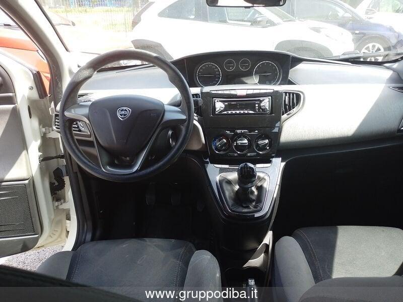Lancia Ypsilon III 2011 Benzina 1.2 8v Silver s&s 69cv