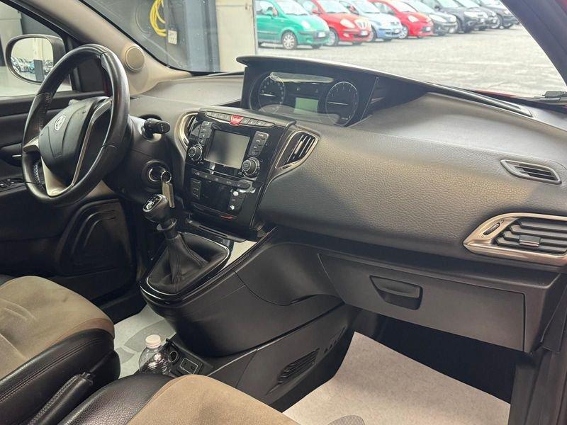 Lancia Ypsilon Ypsilon 1.2 69 CV 5 porte GPL Ecochic Gold