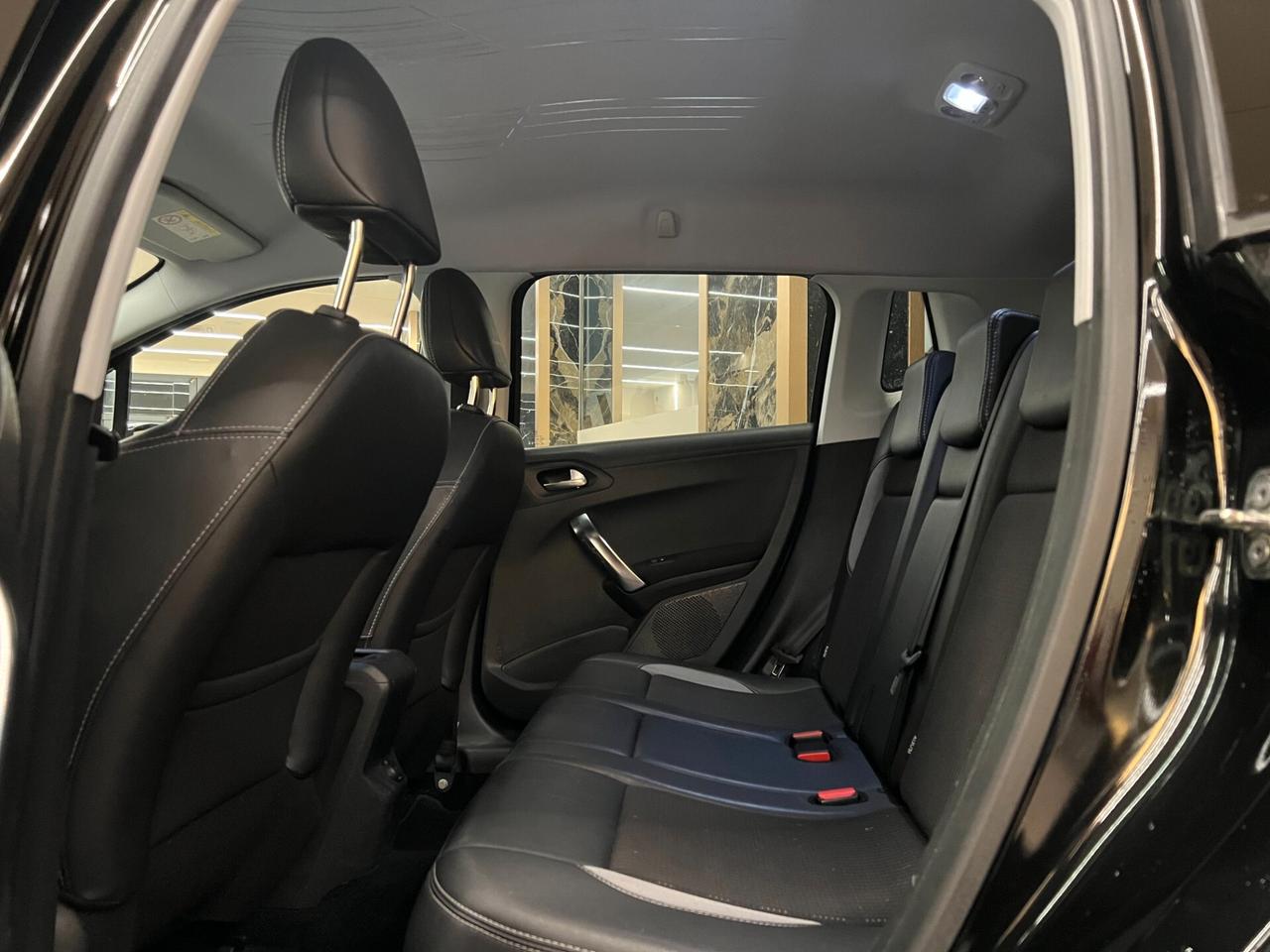 Peugeot 2008 1.6 e-hdi 92CV Allure s