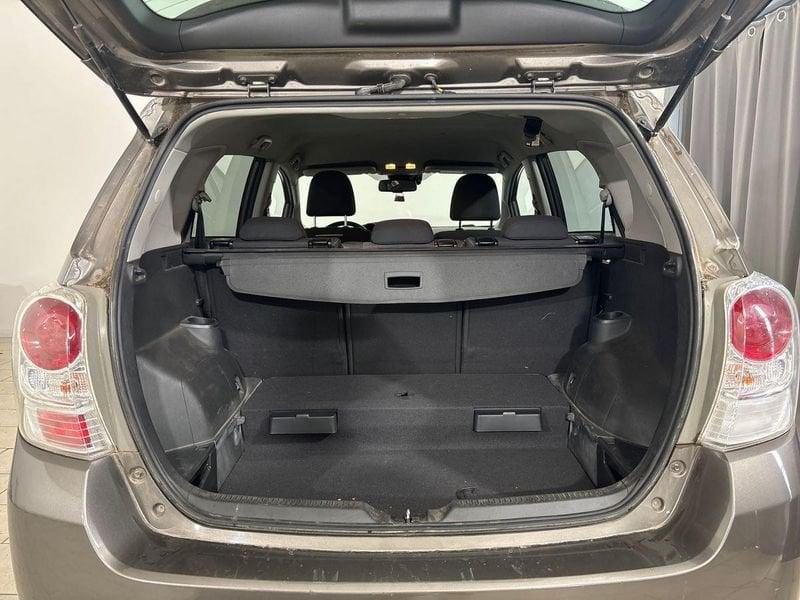 Toyota Verso 1.6 Style 5p.ti mt E6