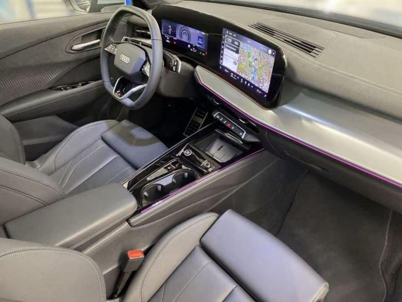 Audi Q3 Audi Q3 1.5 TFSI 150cv S tronic S LINE TETTO Pano LED NAVI CAMERA 19 GARANZIA ESTESA