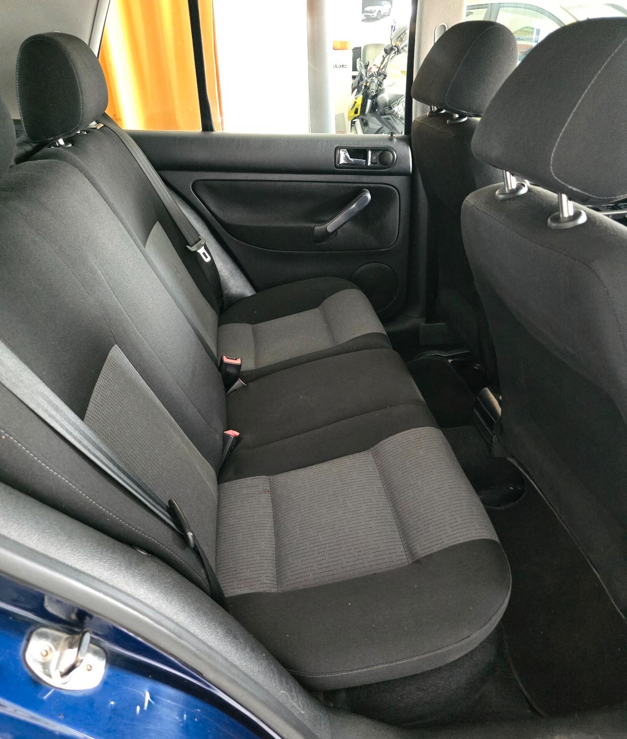 Volkswagen Golf 1.9 TDI 5p. Trendline