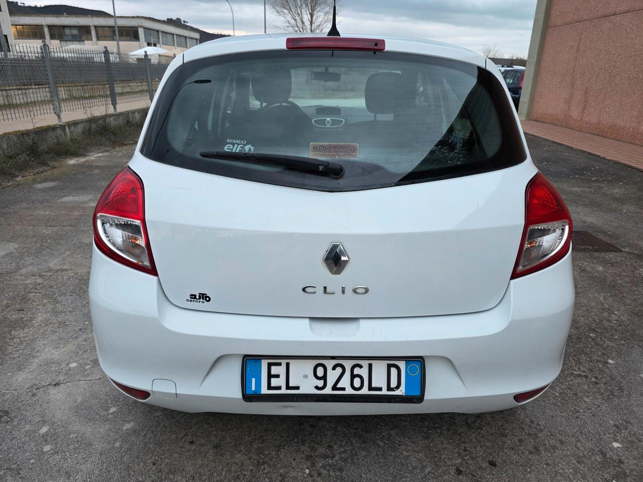 Renault Clio 1.2 16V 5 porte GPL Yahoo!