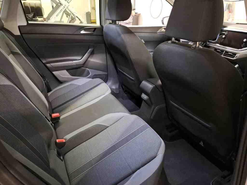 Volkswagen Polo 1.0 TGI Style Virtual, Fari Matrix, Sedili riscaldati, Carplay