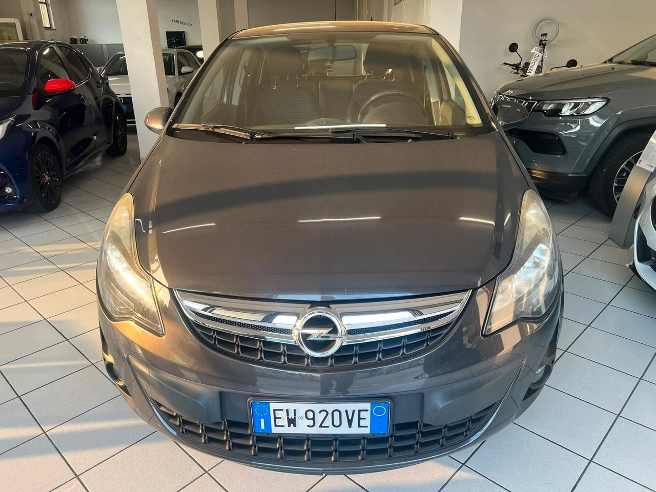 Opel Corsa 1.2 5 porte Edition