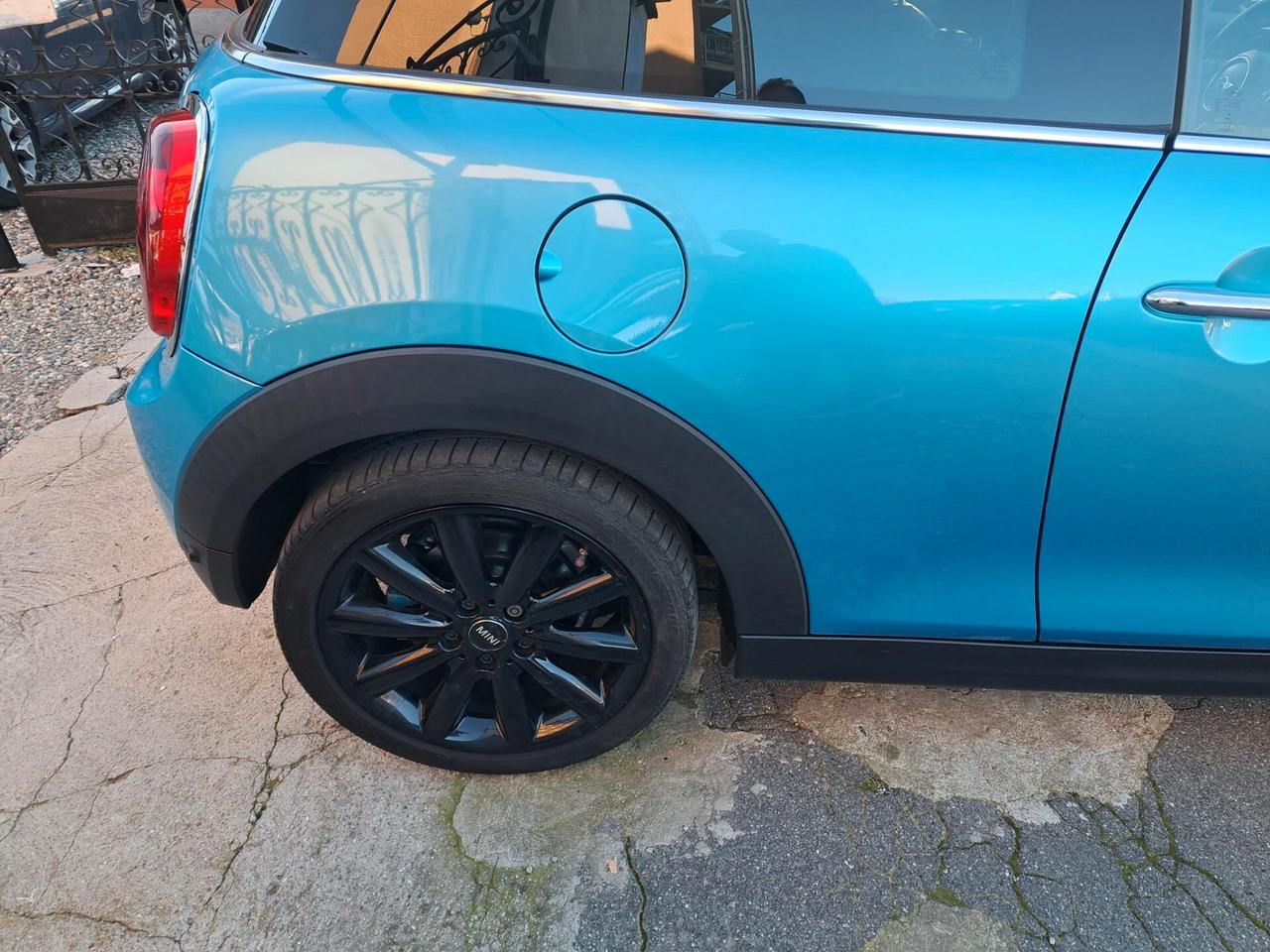 MINI COOPER D 1.5 115CV KM 130169-2015